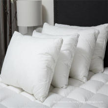 Al por mayor barato Throw White Plain Pillow Inserts 16x16 / 18x18 / 20x20 pulgadas